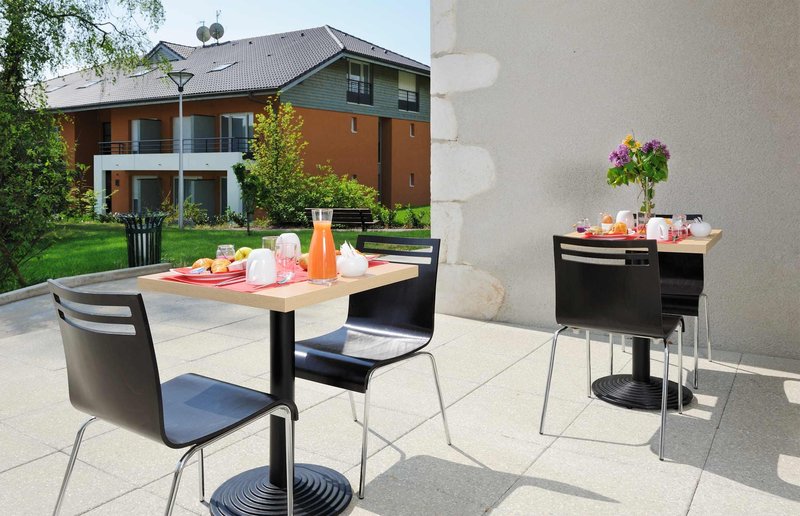 Residhome Geneve Prevessin Le Carre D Or