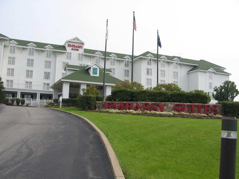 Embassy Suites Pittsburgh - International Airport