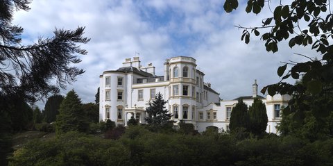 Kirroughtree House