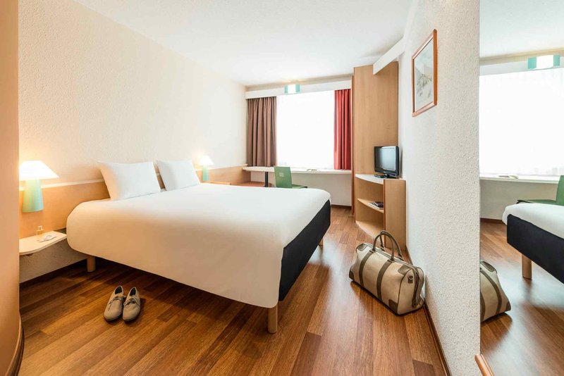 ibis Munchen Garching, Garching ibis Munchen Garching, Garching