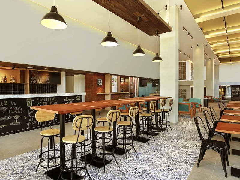 ibis Bali Legian Street