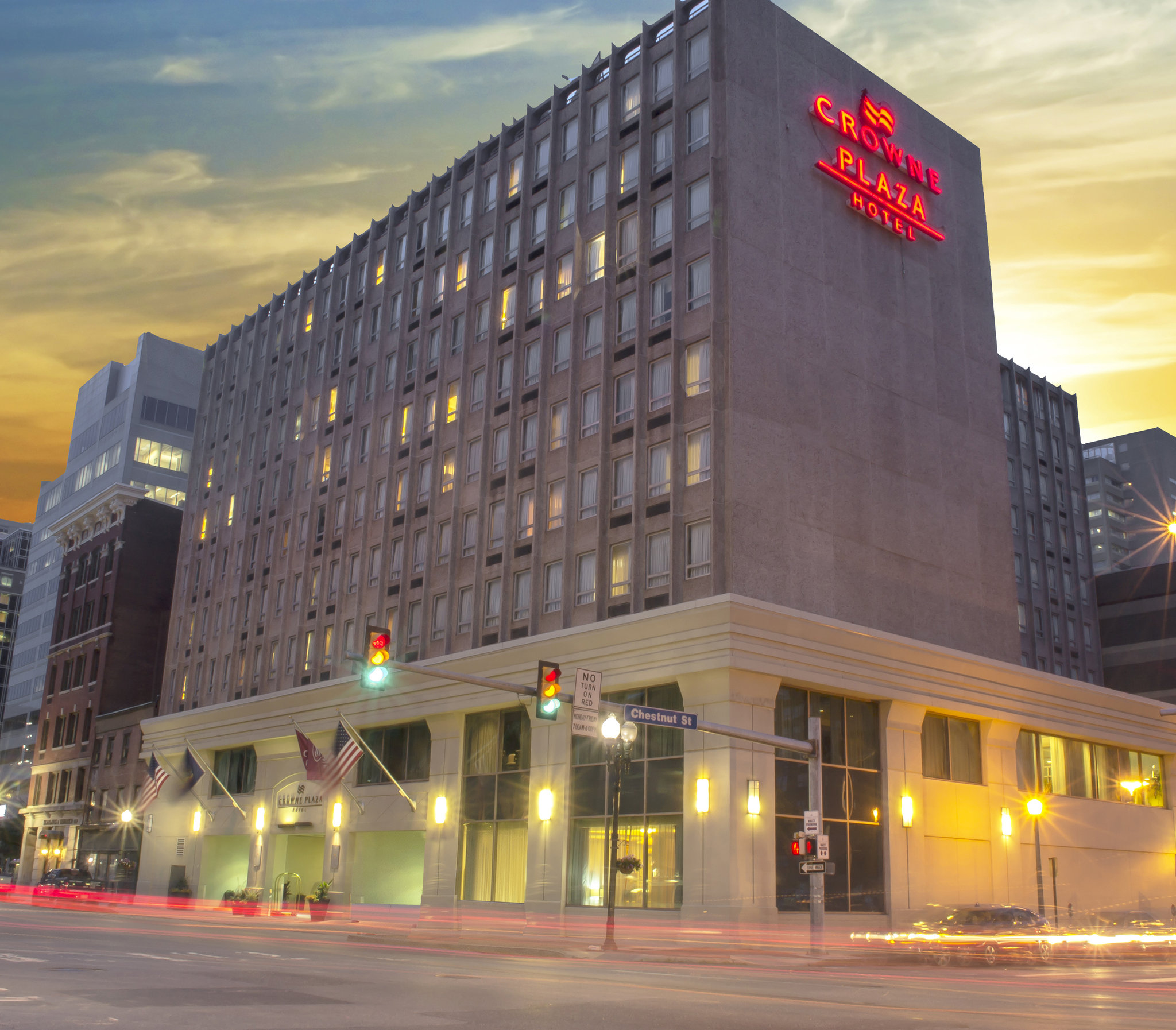 hotels by hollywood casino in columbus ohio