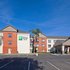 Holiday Inn Express & Suites Tulare