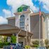 Holiday Inn Express Hotel & Suites